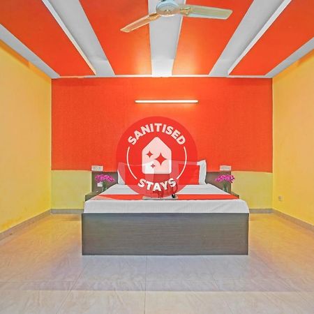 Oyo 87701 Lucky Farm Hotel Shāhpur Exterior foto